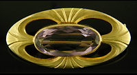 Art Deco amethyst brooch. (J9398)