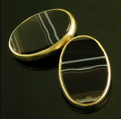 British banded onyx cufflinks. (J9224)