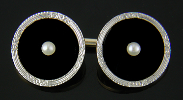 Antique onyx and pearl full dress set. (J8850)