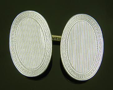 Elegant pinstripe cufflinks. (J9350)