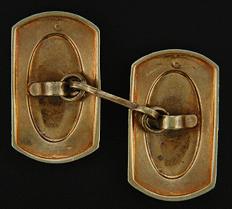 Rear view of Edwardian cufflinks. (J5130)