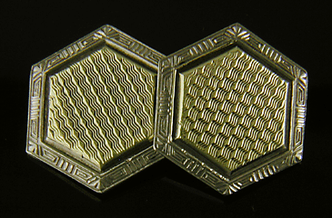 Antique 14kt yellow and white gold cufflinks. (J8786)