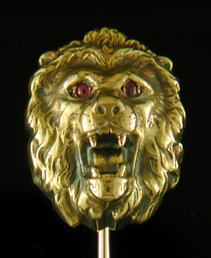Fierce lion stickpin. (J9216)