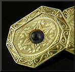 Antique Sapphire and gold cufflinks. (J8748)
