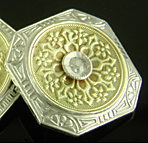 Art Deco diamond cufflinks. (J9368)