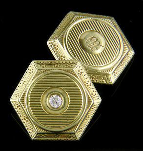 Art Deco diamond cufflinks. (J9062)