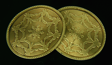 Antique 14kt yellow gold Larter cufflinks. (J8684)