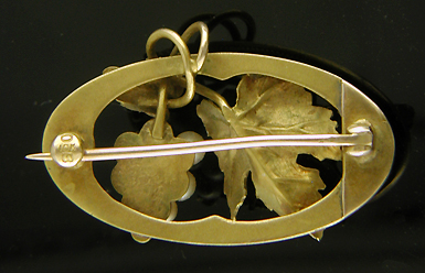 Ostby & Barton grape leaf brooch. (J9077)