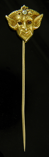 Pan with diamond stickpin. (J9065)
