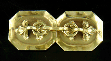Back of elegantly engraved antique cufflinks. (J7394)