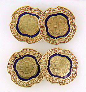 Antique quatrefoil gold and blue enamel cufflinks. (J7435)
