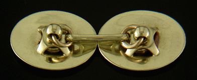 Strobell & Crane sapphire and gold cufflinks. (J8741)