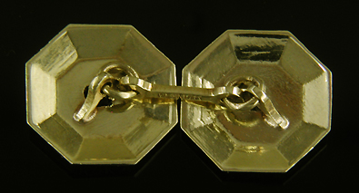 Sapphire and diamond cufflinks. (J9164)