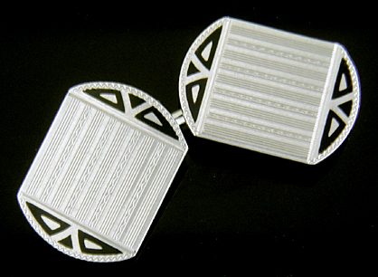 Heidell and Trow Black and White Cufflinks, circa 1925.