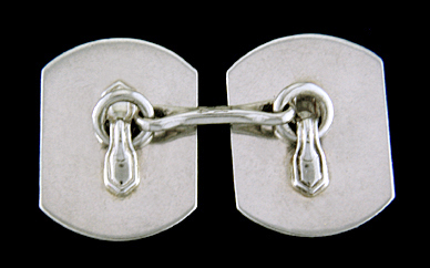 Dramatic Art Deco cufflinks. (J9251)