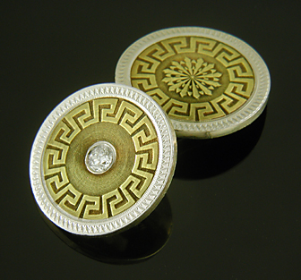 Art Deco diamond cufflinks. (J9165)