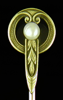 Art Nouveau stickpin with pearl. (SP9546)