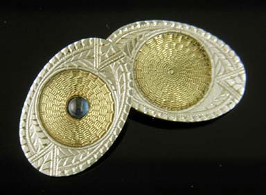 Art Deco sapphire cufflinks. (J9265)